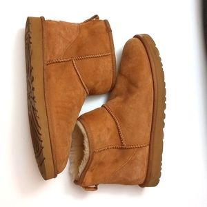 UGG boots (clean) unisex